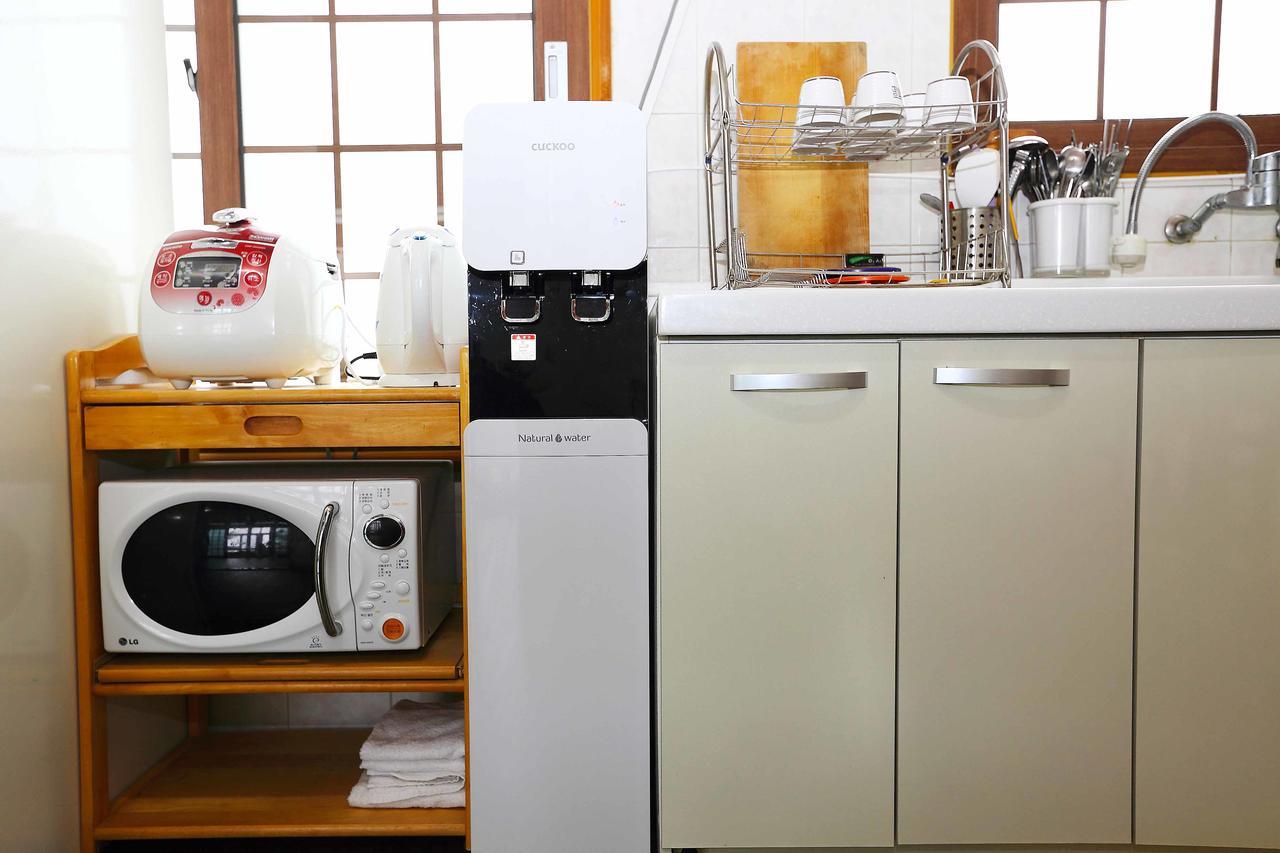Gyeryonggil Pension Jeju Ngoại thất bức ảnh